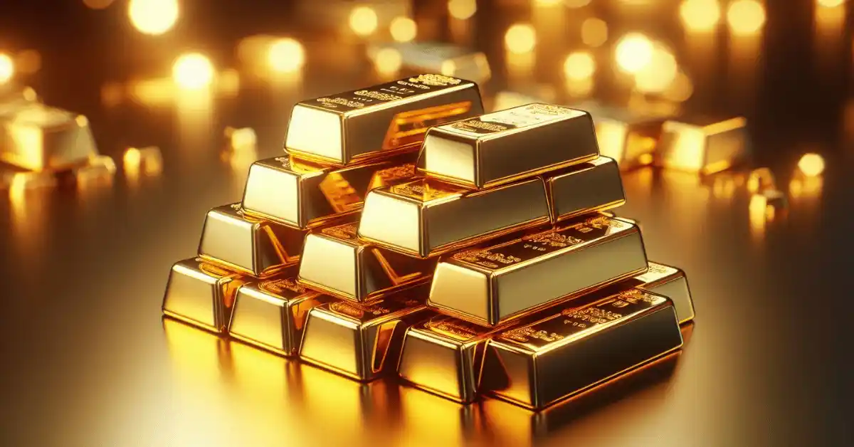 Gold Prices Dip Slightly Amid Mixed Market Signals